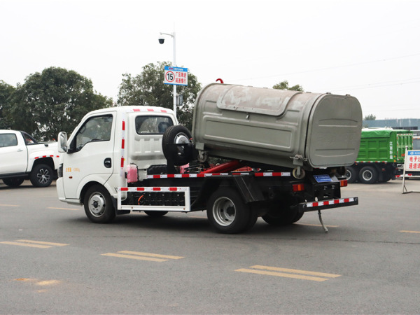 比亞迪T4純電動(dòng)勾臂垃圾車