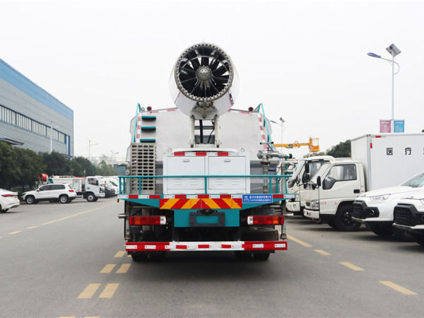 福田純電動多功能抑塵車